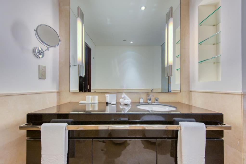 Superhost - Studios At Jw Marriott - The Address Dubai Marina Экстерьер фото